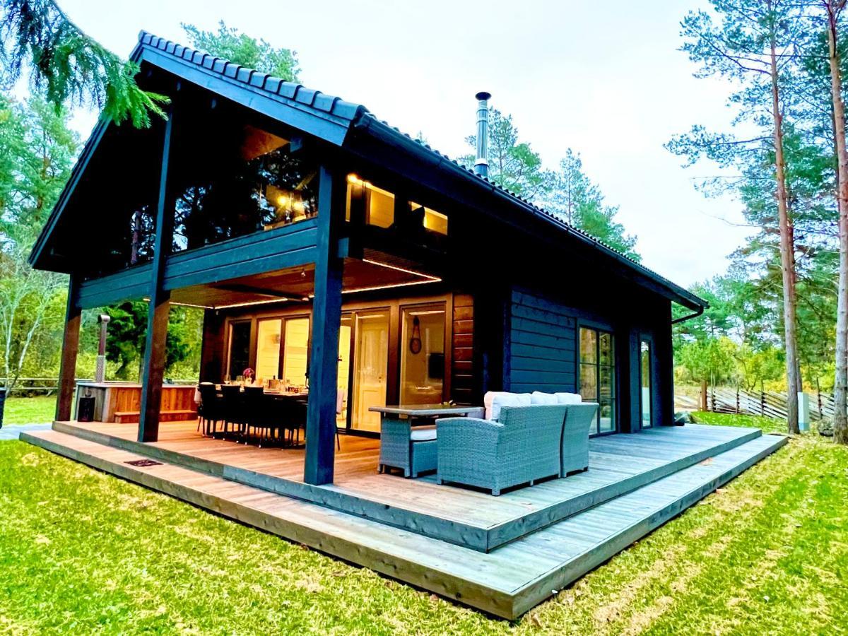 Jõiste Villa *